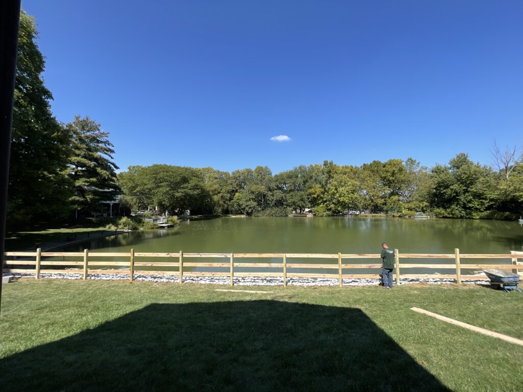 Cincinnati fencing company